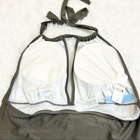 ➕ NWT Cupshe Olive Green Halter One Piece Swimsuit Size 3X - Picture 6 of 11